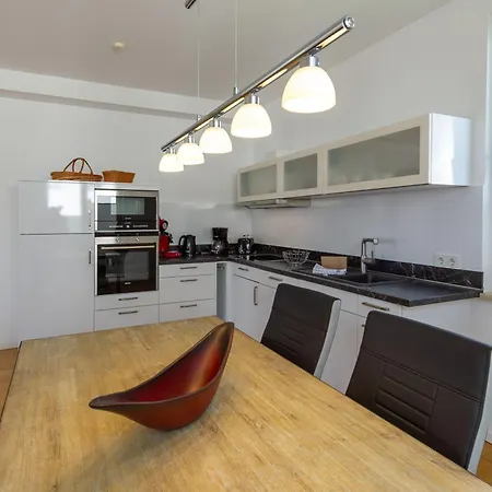 Strandhaus Seeblick - Wg16 Mit Meerblick Apartment *